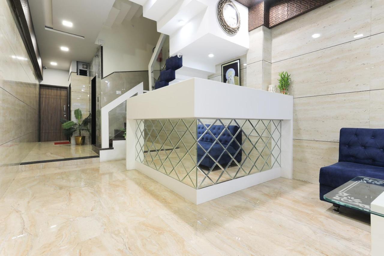 Hotel Oyo 60577 Sukhmani Residency Indaur Exteriér fotografie